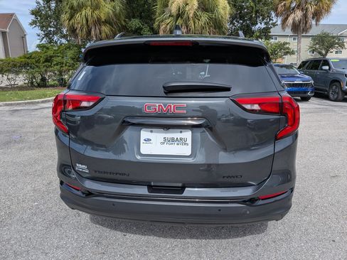 Used 2021 GMC Terrain SLE w/ Driver Convenience Package AWD/4WD image 5
