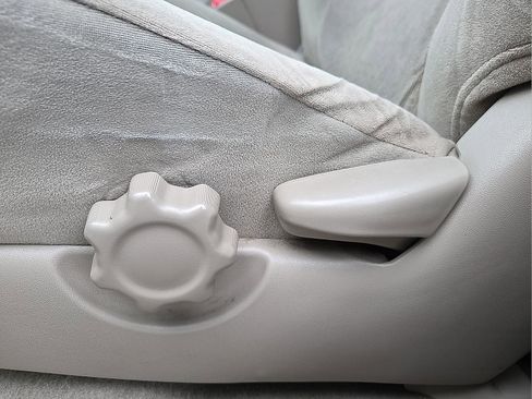 Used 2006 Toyota Tacoma PreRunner image 15