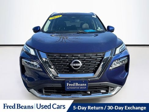 Used 2023 Nissan Rogue Platinum AWD/4WD image 2
