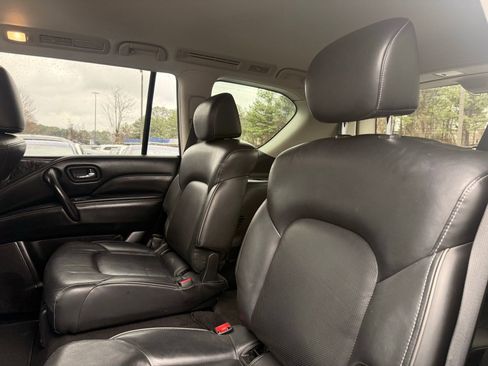 Used 2021 INFINITI QX80 Luxe image 30