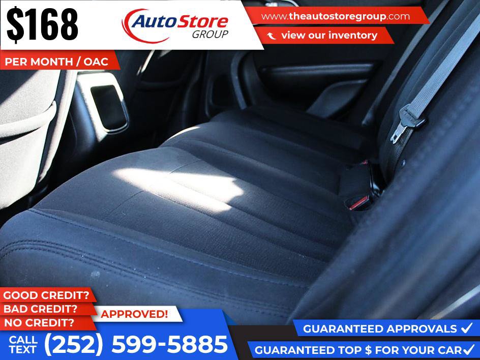Used 2016 Chrysler 200 Limited FWD image 12