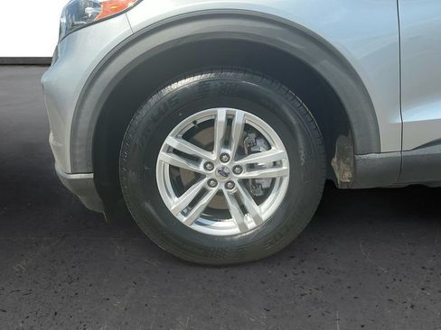 Certified 2020 Ford Explorer XLT RWD image 13