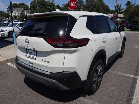 Certified 2023 Nissan Rogue SV AWD/4WD image 6