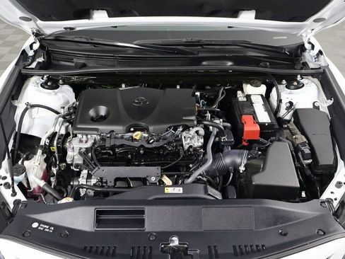 Used 2021 Toyota Camry XSE image 15