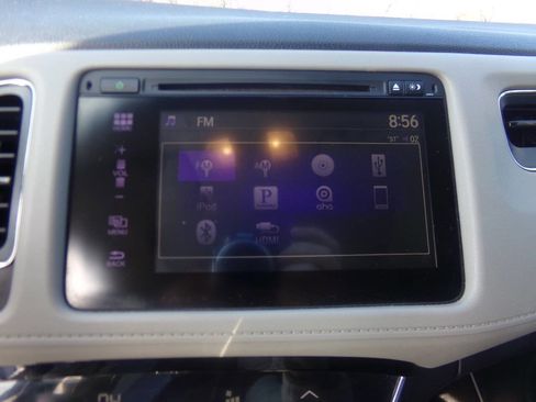 Used 2017 Honda HR-V EX image 33