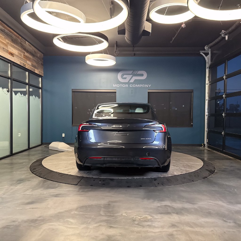 Used 2025 Tesla Model 3 Long Range AWD/4WD image 4
