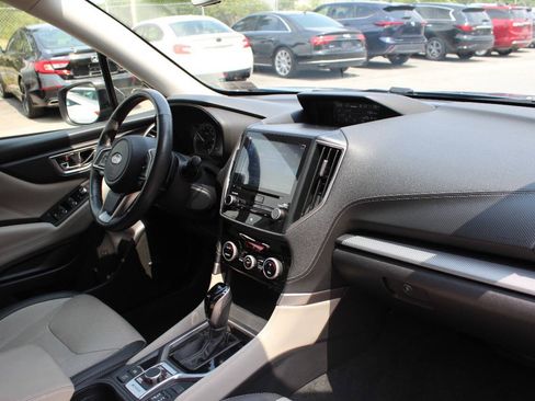Used 2021 Subaru Forester Limited AWD/4WD image 21