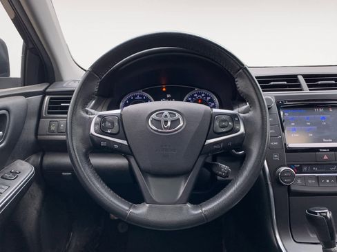 Used 2017 Toyota Camry XLE image 14