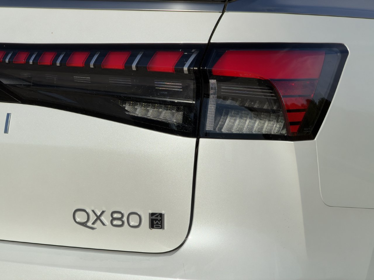 New 2027 INFINITI QX80 Luxe AWD/4WD image 9