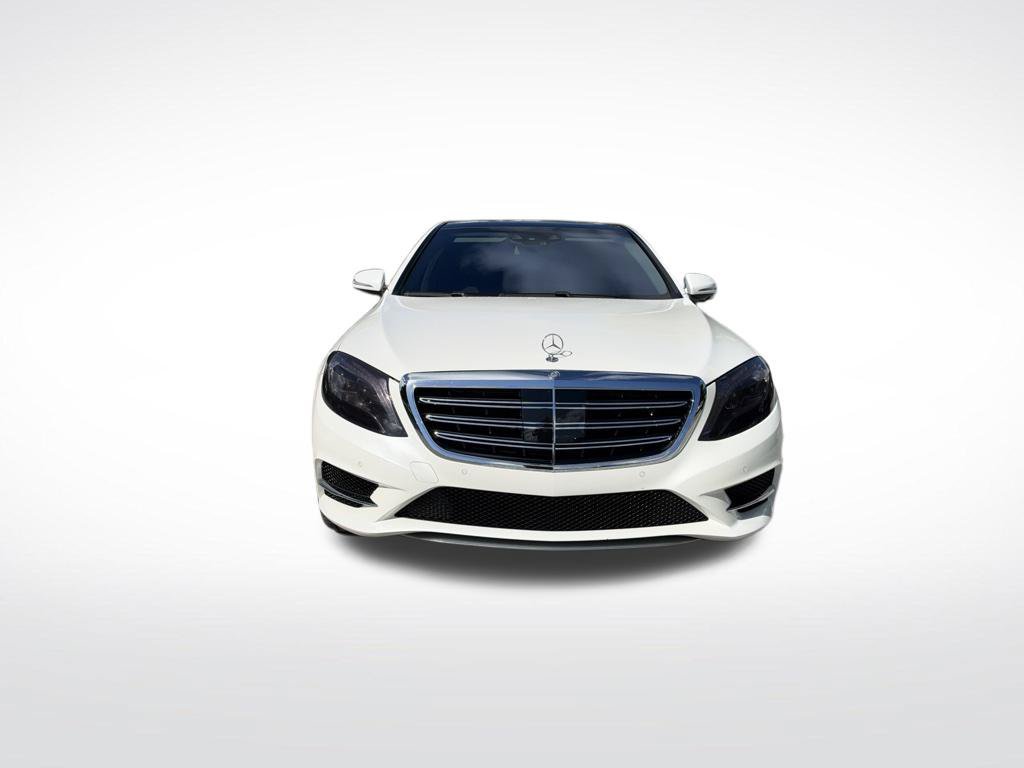 Used 2017 Mercedes-Benz S 550 Sedan image 3