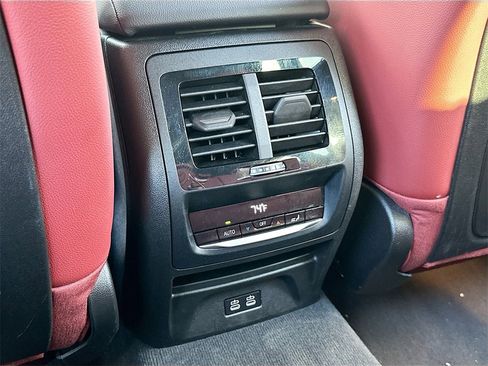 Used 2023 BMW X3 sDrive30i w/ M Sport Package image 26