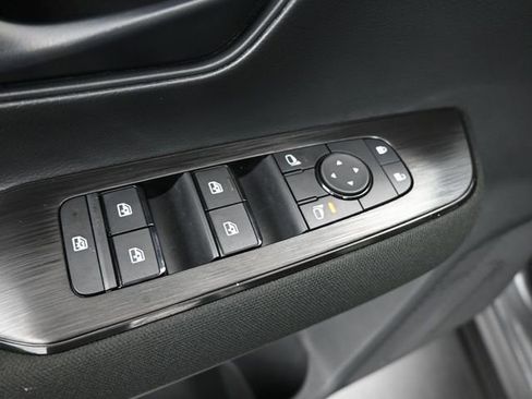 New 2026 Nissan Kicks S FWD image 13