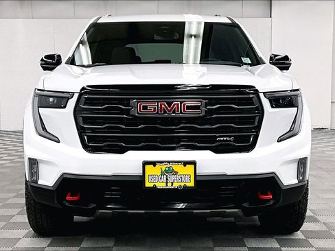 Used 2025 GMC Acadia AT4 w/ LPO, Floor Liner Package AWD/4WD image 4