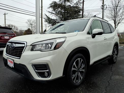 Used 2020 Subaru Forester Limited image 3