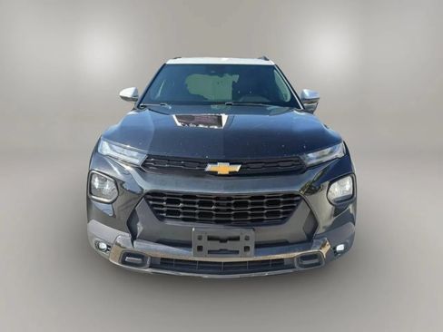 Used 2021 Chevrolet TrailBlazer ACTIV w/ Sun and Liftgate Package AWD/4WD image 2