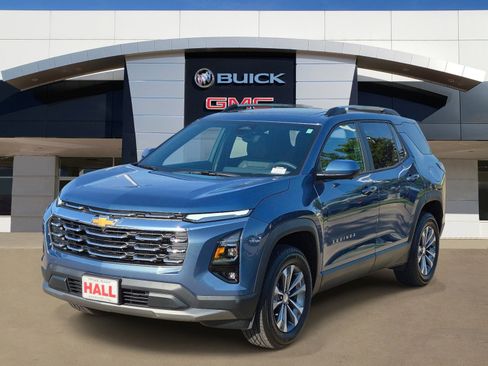 Certified 2026 Chevrolet Equinox LT w/ Convenience Package II FWD image 3