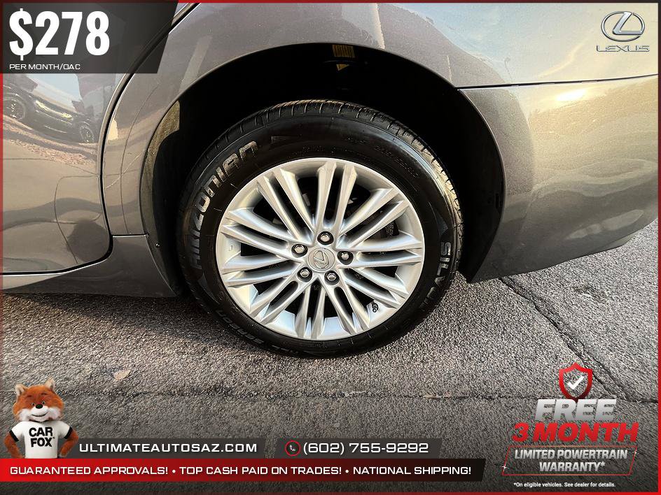 Used 2016 Lexus ES 350 w/ Premium Package w/Wood Trim FWD image 18
