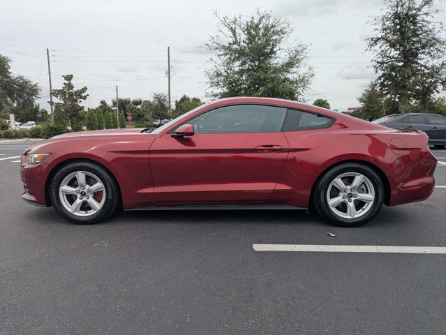 Used 2016 Ford Mustang Coupe RWD image 6