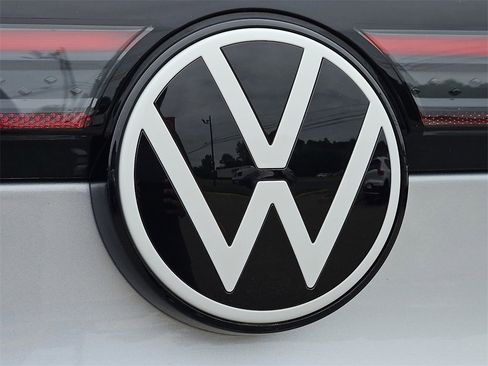 Used 2022 Volkswagen ID.4 Pro image 24