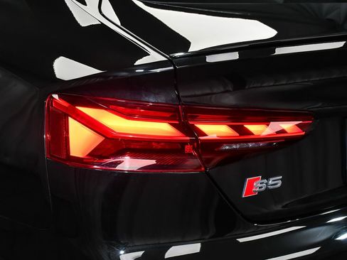 Used 2024 Audi S5 Premium w/ Convenience Package image 78