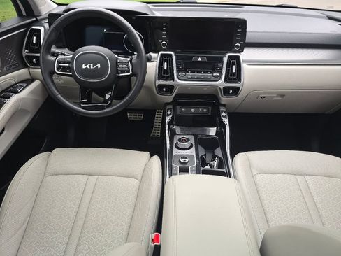 Used 2023 Kia Sorento SX Prestige AWD/4WD image 23