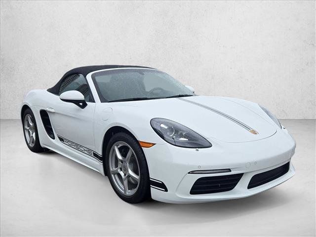 Used 2025 Porsche 718 Boxster RWD image 3