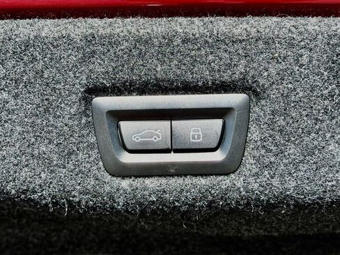 Used 2026 BMW M5 w/ Carbon Package AWD/4WD image 14