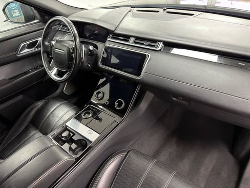 Used 2018 Land Rover Range Rover Velar AWD/4WD image 26