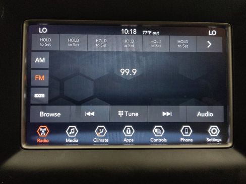 Used 2021 Jeep Grand Cherokee Laredo RWD image 25