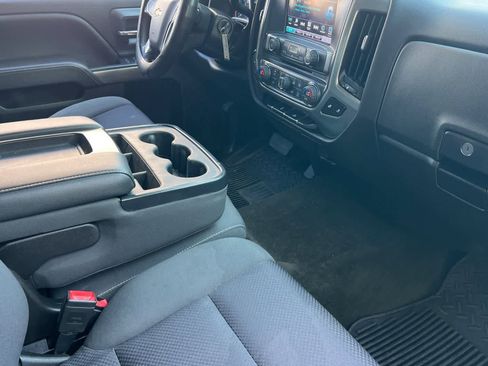 Used 2017 Chevrolet Silverado 1500 LT w/ All Star Edition image 17