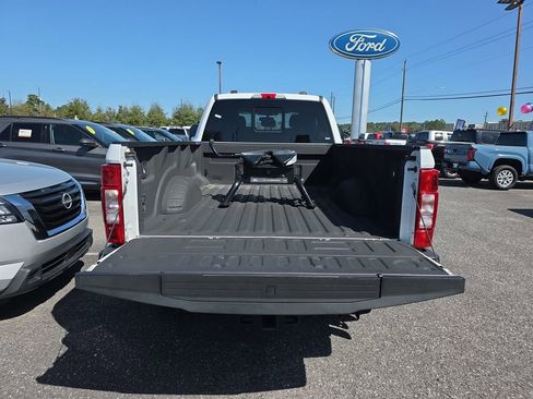Used 2022 Ford F350 Lariat w/ Chrome Package image 31