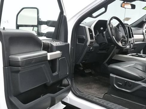 Used 2022 Ford F250 Lariat AWD/4WD image 20