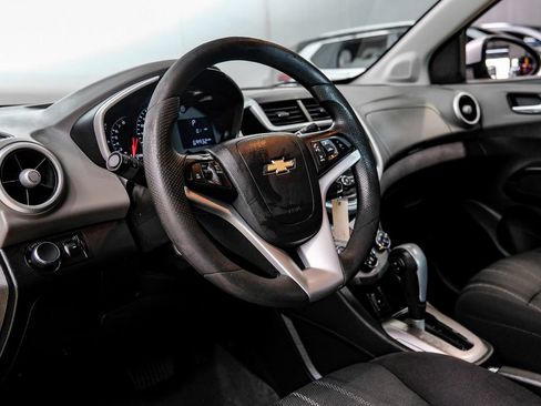 Used 2020 Chevrolet Sonic LT FWD image 3