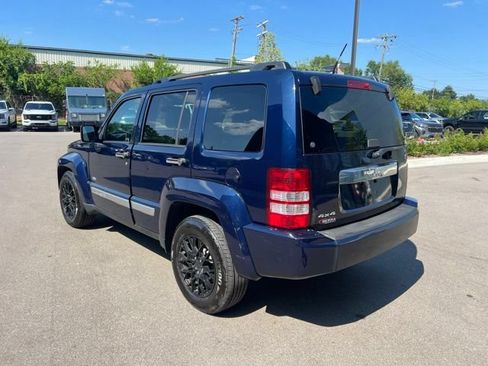 Used 2012 Jeep Liberty Sport AWD/4WD image 7