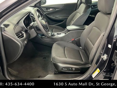Used 2023 Chevrolet Malibu LT FWD image 17
