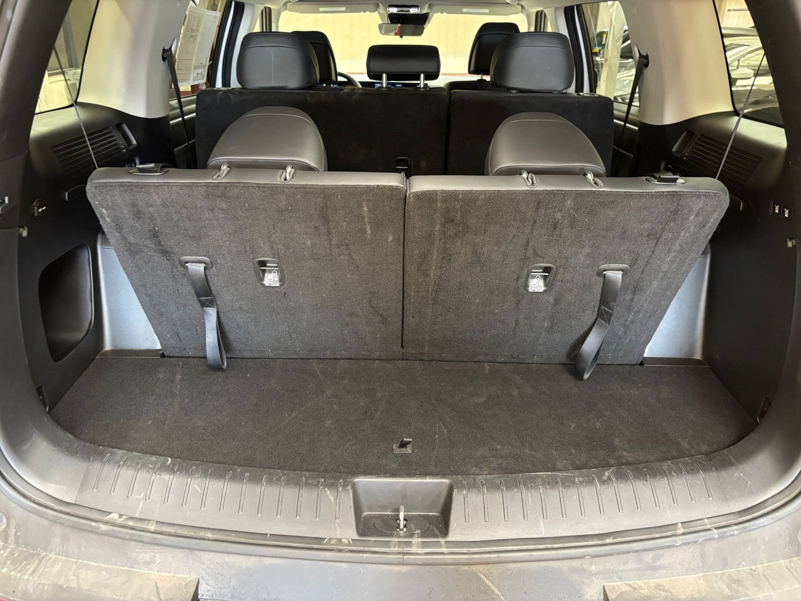 Used 2026 Hyundai Santa Fe SEL FWD image 33