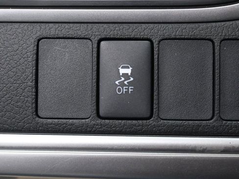 Used 2012 Toyota Camry LE image 15