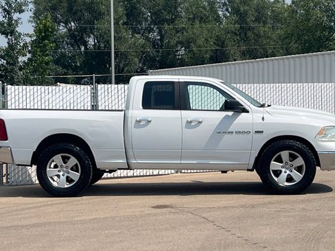 Used 2011 RAM 1500 Big Horn AWD/4WD image 3