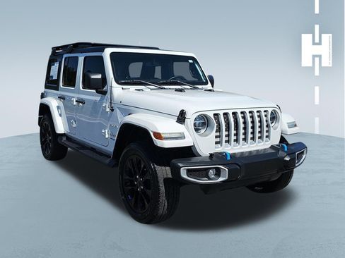 Used 2022 Jeep Wrangler Unlimited Sahara w/ Cold Weather Group AWD/4WD image 1