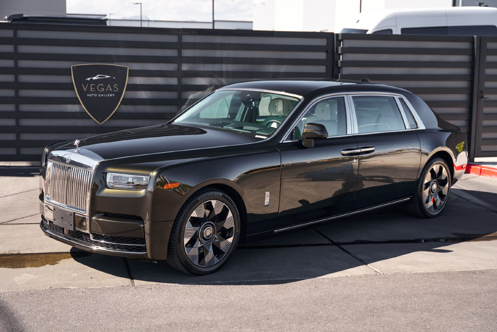 Used 2026 Rolls-Royce Phantom Extended Wheelbase RWD image 5