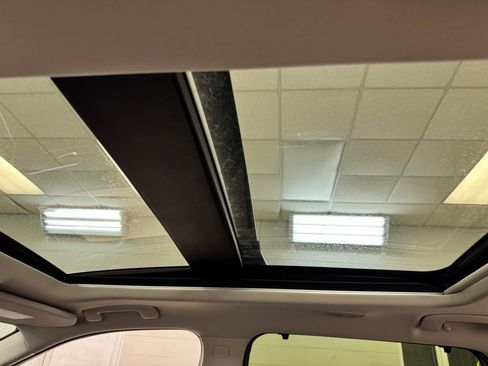 New 2026 Nissan Rogue Platinum image 17