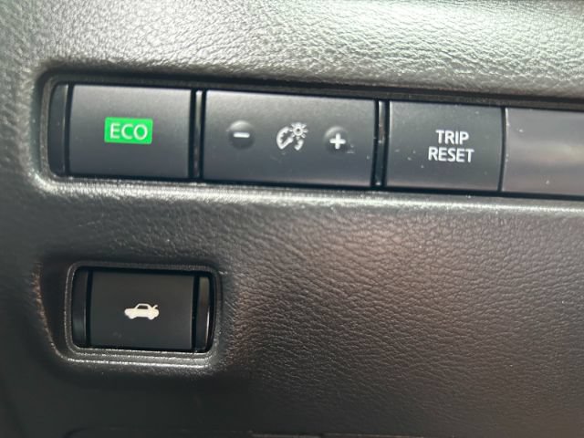 Used 2024 Nissan Sentra S FWD image 21
