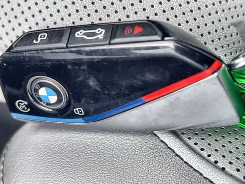 Used 2024 BMW X5 xDrive40i w/ M Sport Package AWD/4WD image 21