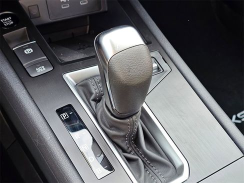 New 2026 Nissan Kicks SV w/ SV Premium Package image 13