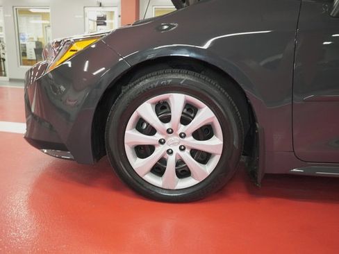 Certified 2023 Toyota Corolla LE image 33