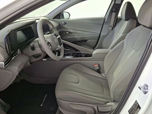 New 2026 Hyundai Elantra SEL Sport Premium FWD image 12