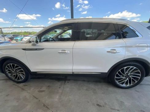 Used 2019 Lincoln Nautilus Reserve w/ Cargo Utility Package FWD image 9