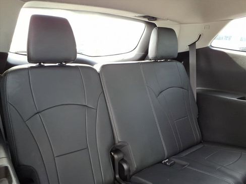 Used 2021 Buick Enclave Avenir w/ Avenir Technology Package image 15