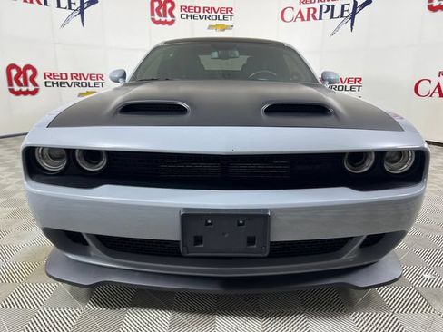 Used 2022 Dodge Challenger SRT Hellcat Redeye RWD image 2