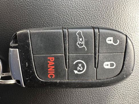 Used 2018 Dodge Durango GT w/ Premium Group AWD/4WD image 13